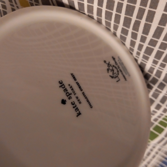 Kate Spade Charlotte Street Grey pitcher NWT - Picture 5 of 5